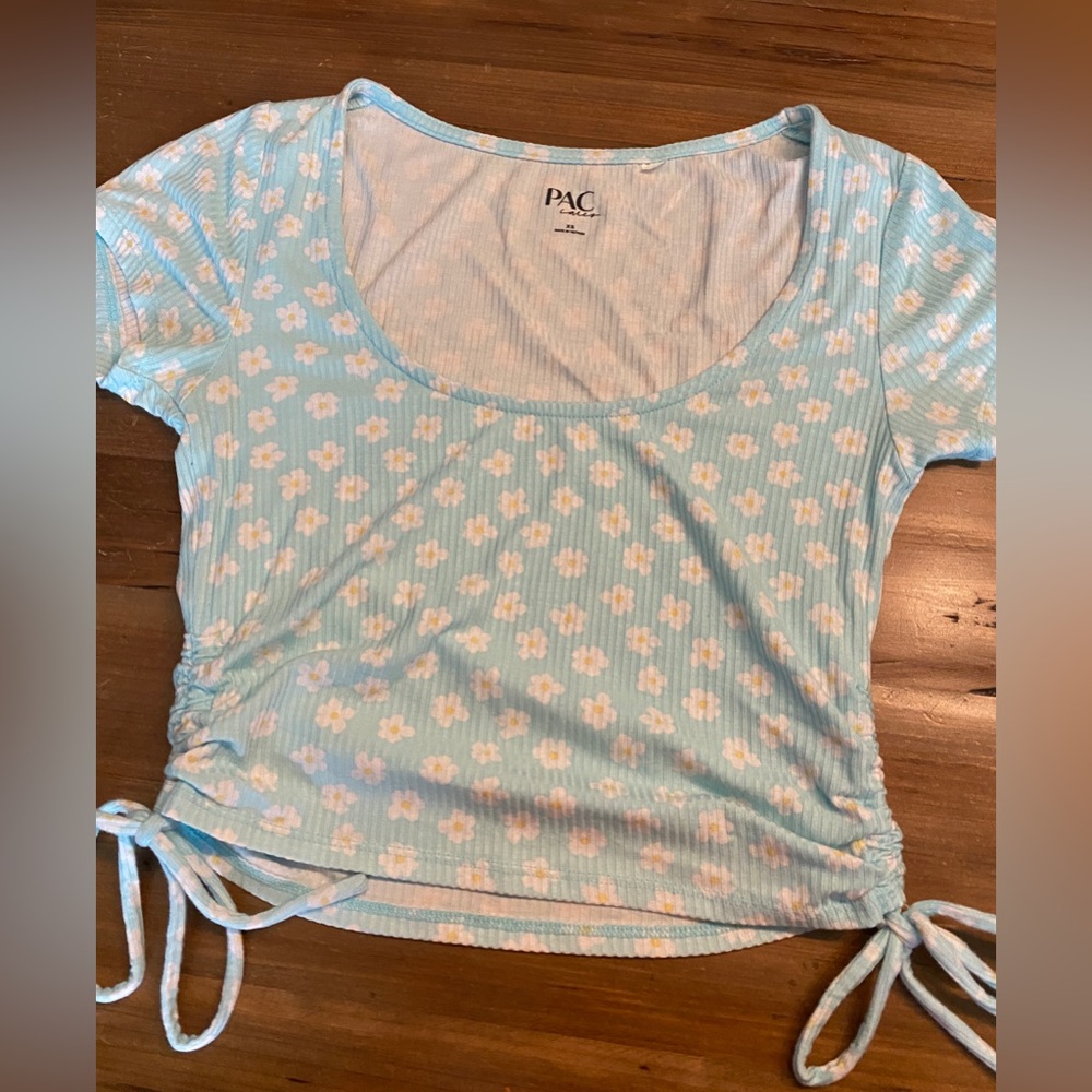 Light Weight Ribbed Blue Floral Adjustable Crop Top PacSun Size: XS